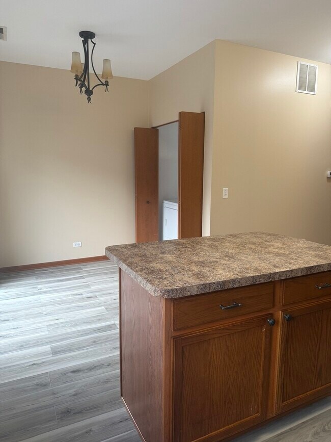 Building Photo - 206 Terra Firma Ln