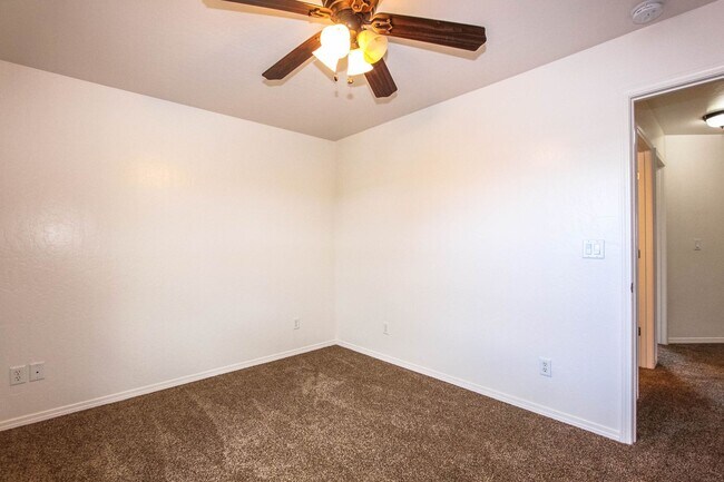 Building Photo - 13011 E Cobb Ct