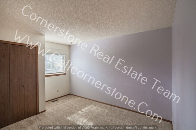 Building Photo - 7715 Chateau Ct