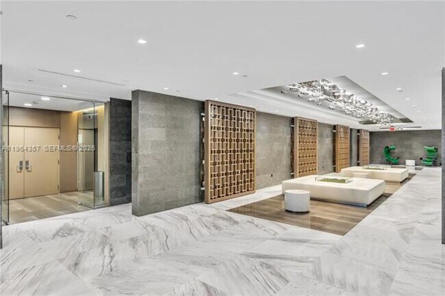 Building Photo - 400 Sunny Isles Blvd