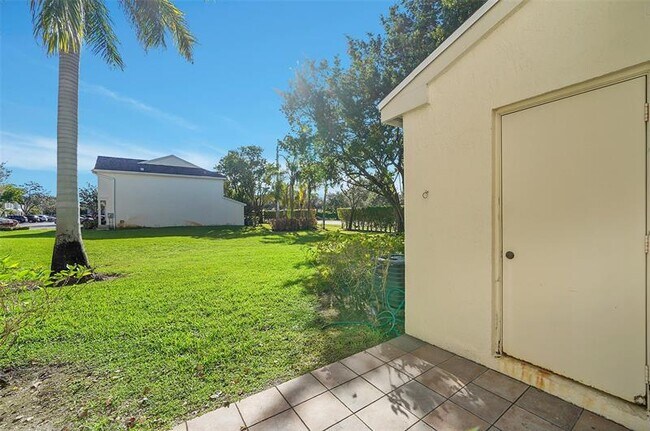 Building Photo - 50 Truman Dr