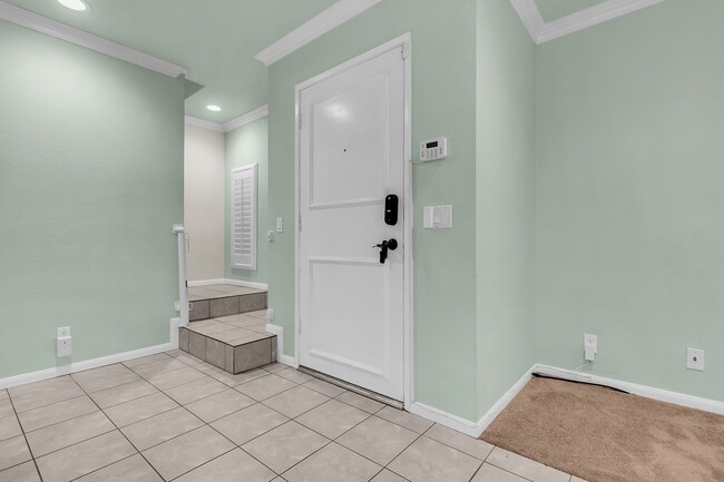 Building Photo - 21166 Gladiolos Way