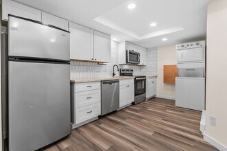 Building Photo - 12500 SE 110th Ct