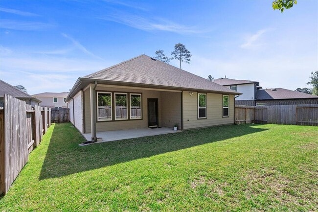 Building Photo - 14334 Winema View Ln