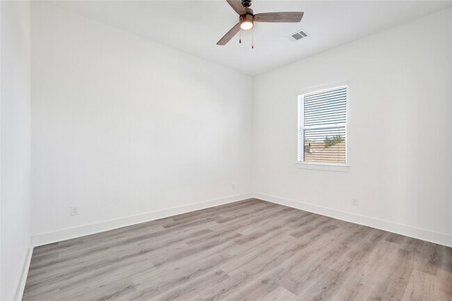 Building Photo - 3262 Sauce Pan Wy