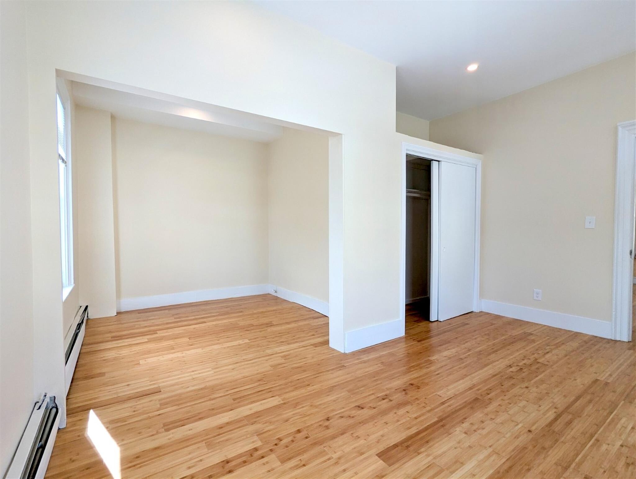 Building Photo - 15 Cameron Ave