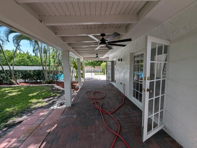 Building Photo - 3069 NW 27th Terrace
