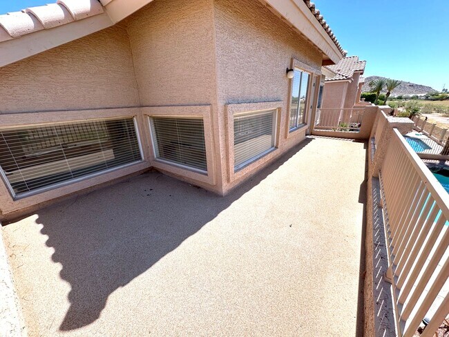 Building Photo - 1601 E Glenhaven Dr