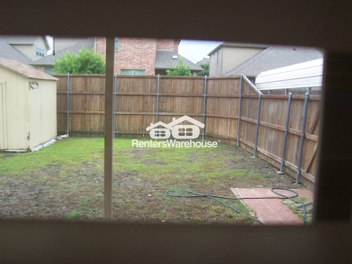 Building Photo - 1006 Cassion Dr