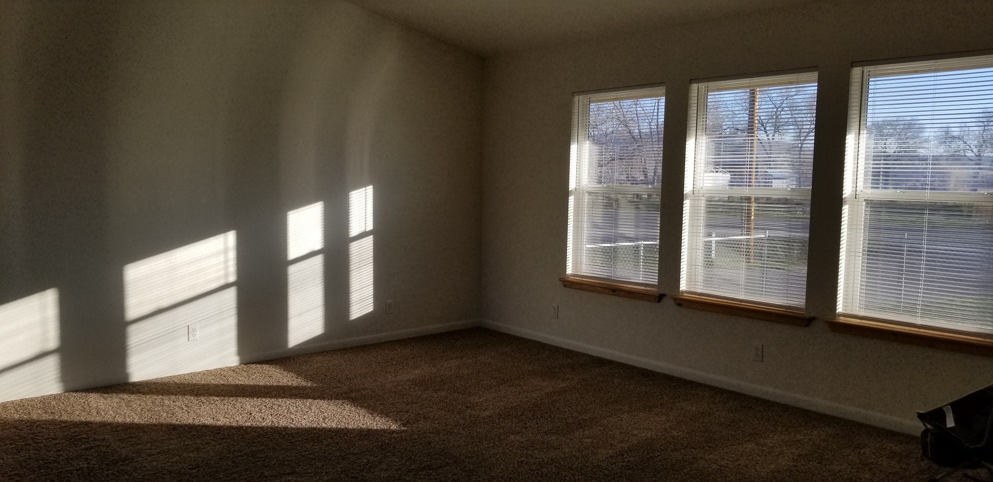 Building Photo - 472-285 Johnstonville Rd