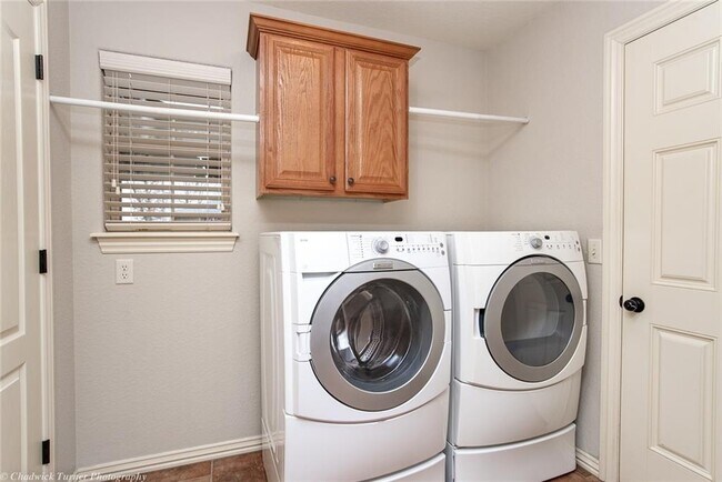 Building Photo - 4241 W Puppy Creek Dr