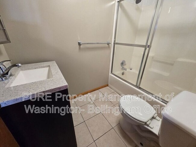 Building Photo - 7394 Birch Bay Dr