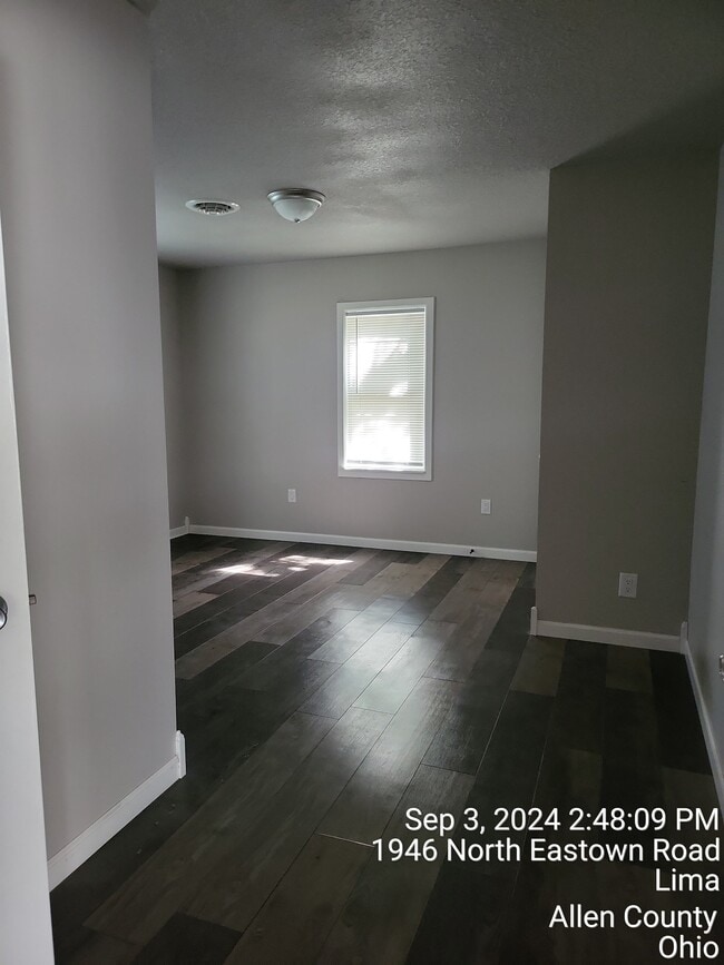 Building Photo - 1976 N Eastown Rd