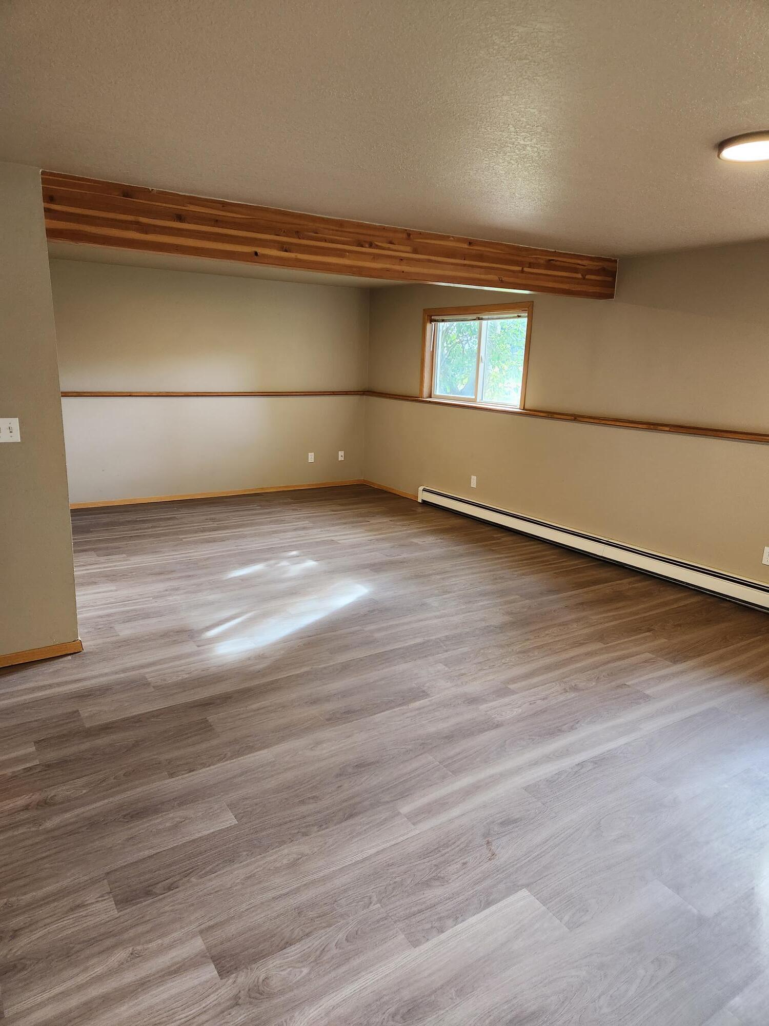 Building Photo - 341 Valley Grove Dr