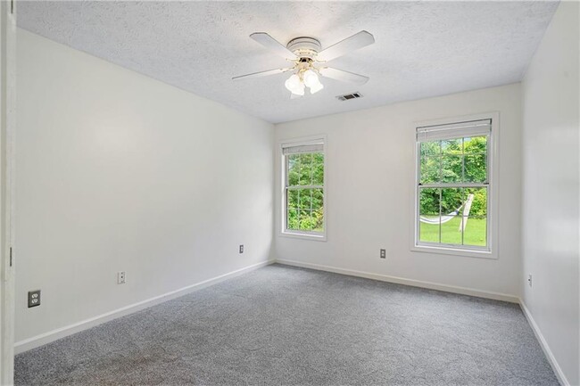 Building Photo - 2775 Ivy Mill Dr