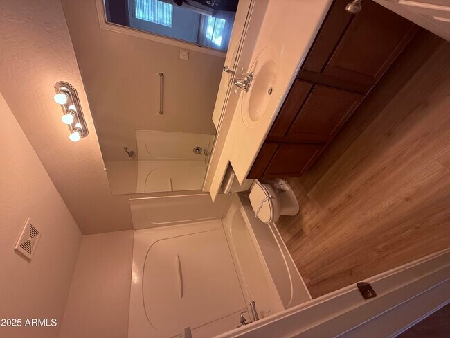 Building Photo - 1 N 88th Ave