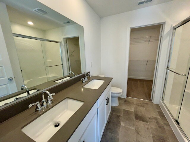 Building Photo - Beautiful Newly Built 4 Bed, 2.5 Bath Home - Loudoun Place Neighborhood