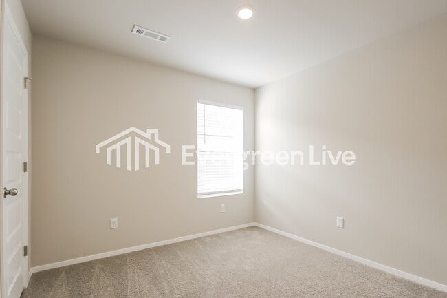 Building Photo - 2623 E Meramec St