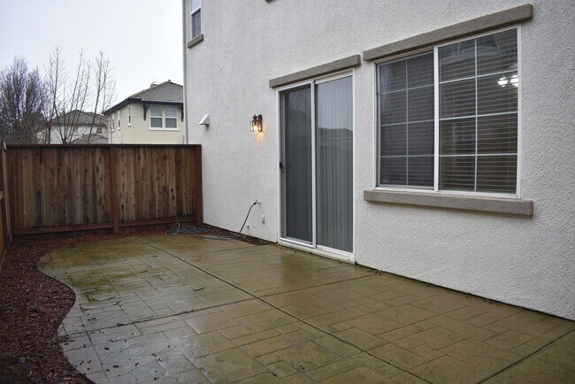 Building Photo - 4931 Trouville Ln