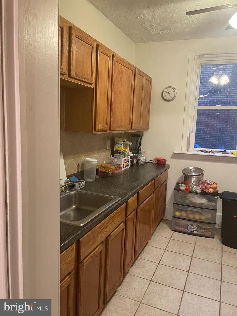 Building Photo - 3647 Frankford Ave