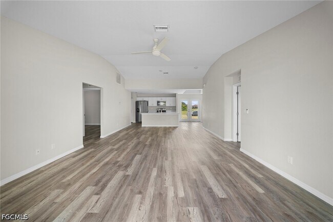Building Photo - 202 NW 25th Pl