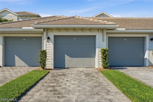 Building Photo - 5427 Double Eagle Cir