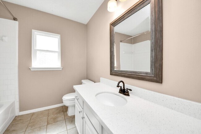 Building Photo - 3834 Carya Cir