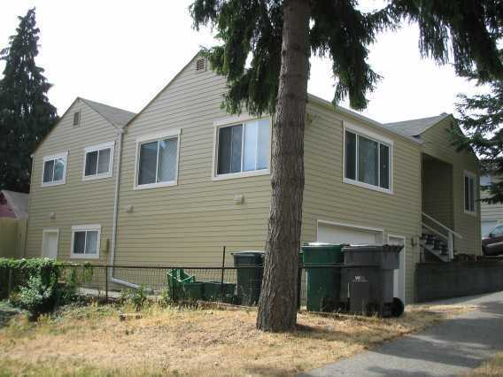 Building Photo - JF-911 N 86th St.