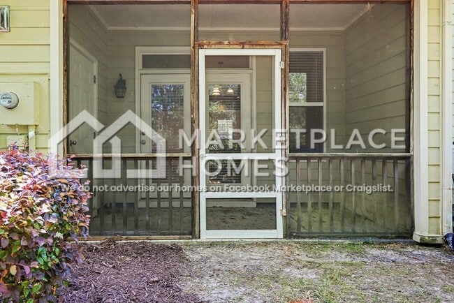 Building Photo - 3013 Freeport Dr