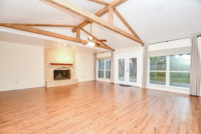 Building Photo - 1814 Cherry Bend Dr