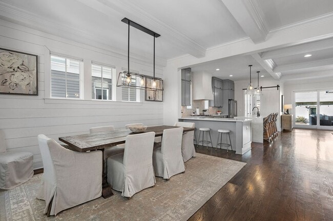 Building Photo - Luxury 12 South Living! $13,000 per month ...