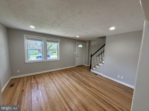 Building Photo - 5413 Pembroke Ave