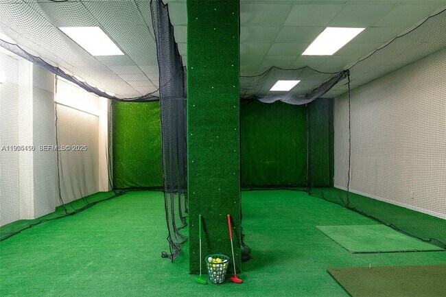 Building Photo - 2401 S Ocean Dr