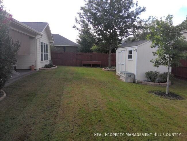 Building Photo - 13042 Shoreline Dr
