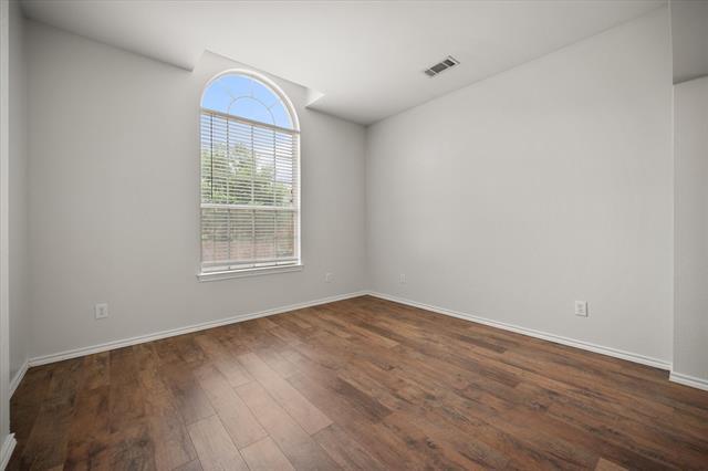 Building Photo - 4208 Glen Garden Dr