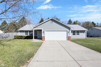 Building Photo - 8020 Christiana Way