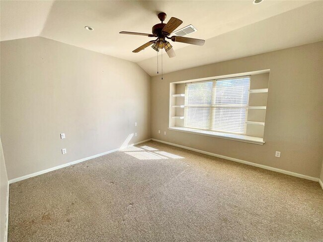 Building Photo - 7008 Auckland Dr