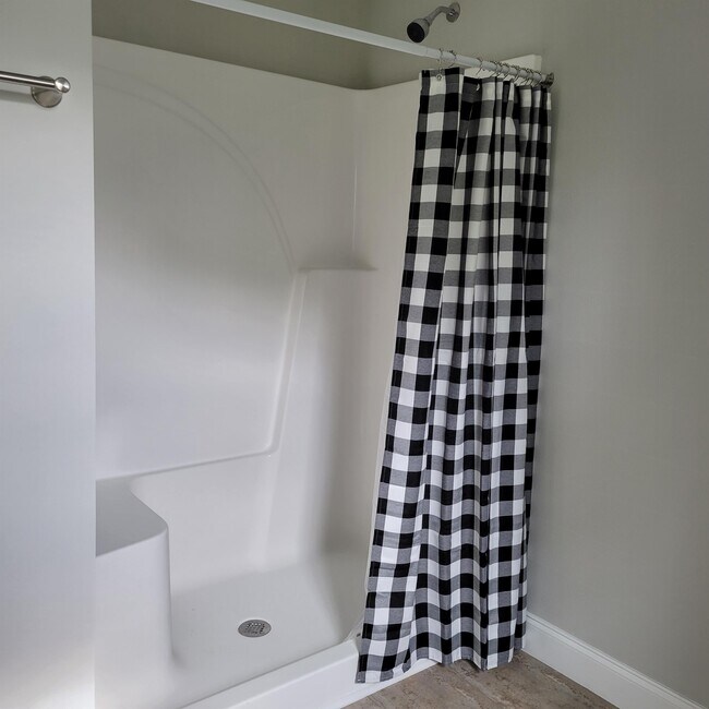 Building Photo - 27 Patrick Dr