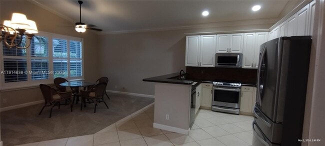 Building Photo - 8092 Driggs Hill