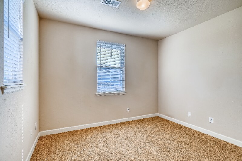 Building Photo - 6378 S Xanadu Way