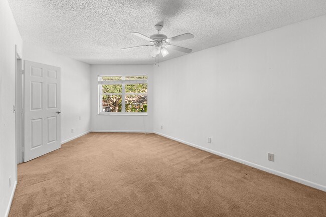 Building Photo - 10152 Aspen Way