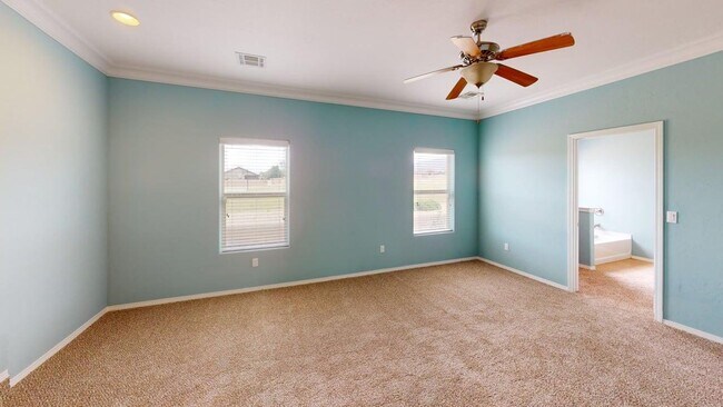 Building Photo - Spacious 4-Bed/3-Bath in Alamogordo, NM