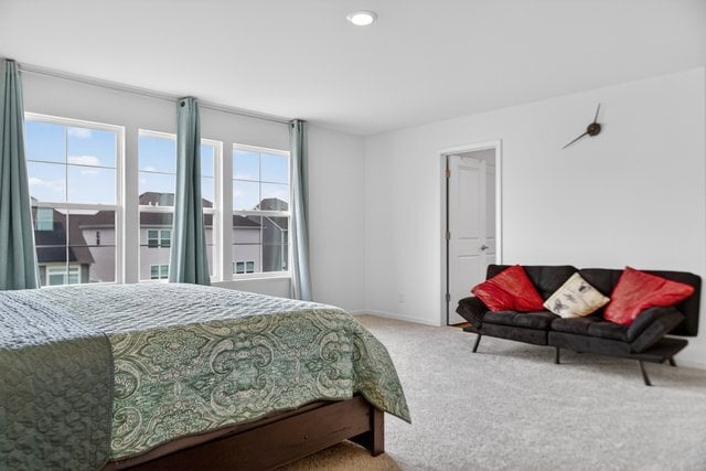 Building Photo - 395 S Pointe Ave