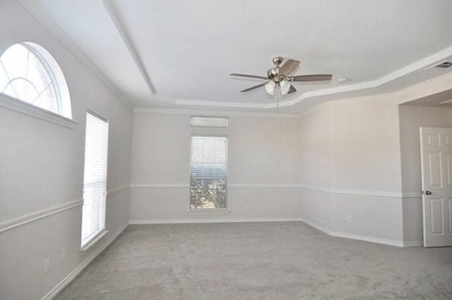 Building Photo - 521 Mustang Ridge Dr