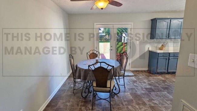 Building Photo - 2408 Shoveler Way