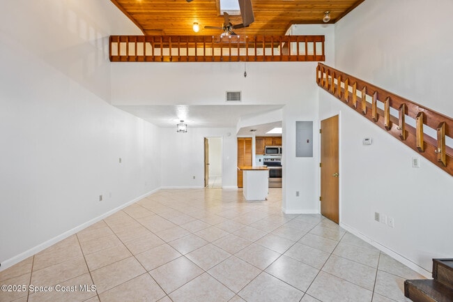 Building Photo - 123 Adams Ave