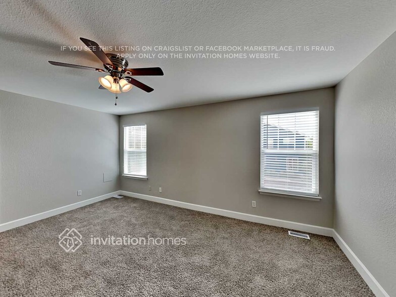 Building Photo - 1127 Cardinal Cir