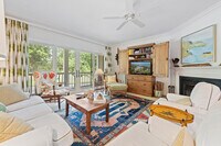 Building Photo - 49 Collins Meadow Dr