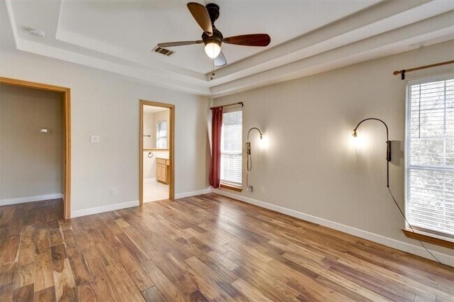 Building Photo - 21415 Boggy Ford Rd