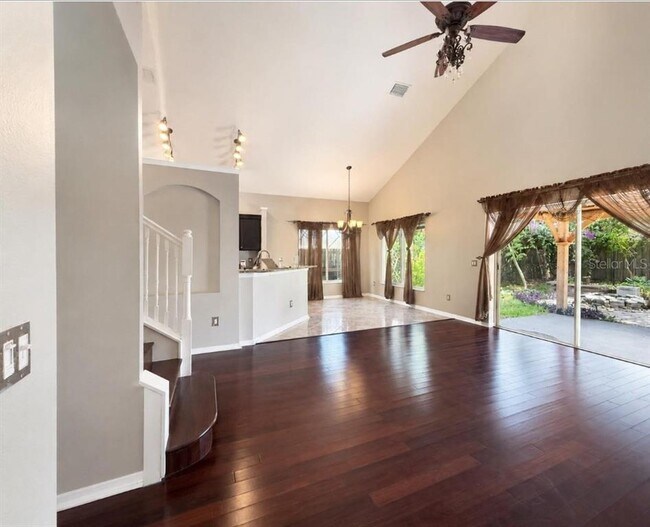 Building Photo - 9407 Chart House Ct